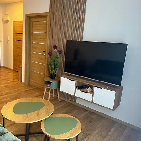 Radosny 150 M Od Morza, Podgrzewany Basen Апартаменты