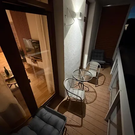 Radosny 150 M Od Morza, Podgrzewany Basen Апартаменты